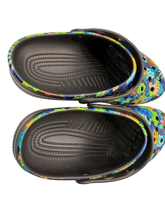 Crocs x Disney The Lion King Hakuna Matata Clogs Unisex Adult M9/W11 main image 4